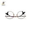 Gafas suaves con orejeras medianas y cubierta antideslizante, gancho para la oreja fijo anticaída, gancho para la oreja común para niños y adultos.