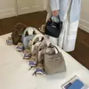 Bolsa de Mão Pequena Elegante de Alta Qualidade para Mulheres 2026 Nova Moda Versátil Bolsa Transversal Tendência Bolsa Mais Vendida Bolsa Saco