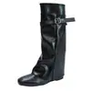 Botas largas de estilo coreano con punta cuadrada y hebilla para mujer, nueva moda otoño/invierno 2026, botas de equitación de moda de tacón bajo, botas de moda adelgazantes