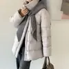 Casaco Puffer de Lã Tricotado Estilo Coreano para Mulheres, Comprimento Médio, Moda Inverno 2026, Doce e Fofo Casaco Puffer com Enchimento de Penugem de Pato Branco