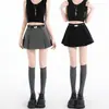 Traje Dulce y Fresco de Chica Popular Falda Corta Plisada Primavera/Verano 2026 Nuevo Pantalón Falda Bodycon Versátil de Cintura Alta