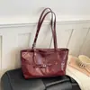 Bolsa de Axila Estilo Coreano de Nicho Transfronteriza para Mujer 2026 Nueva Gran Capacidad para el Trabajo Moderna Versátil Bolso Tote Bolso de Hombro