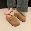 Chinelos Femininos Cáqui para Uso Externo de Tamanho Pequeno 2025 Novos de Inverno Retro Bico Fechado Meio Chinelos Sapatos Birkenstock de Solado Grosso