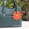 Nuevo Colgante para Bolso Llavero Flor de Cuero Celebridad de Internet Margarita Ins Encanto de Cuero Llavero Girasol