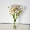 Ramo de Manzanilla Flor Artificial Estilo Europeo Mesa de Comedor Margarita Flor Artificial Decoración Hogar Exterior Crisantemo Silvestre Pequeño Flor de Seda