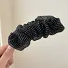 Pinza de Plátano de Gasa Elegante de Lunares Plisados para el Verano para Mujer 2026 Nuevo Pinza para Moño en la Parte Posterior de la Cabeza Accesorio Versátil para el Cabello