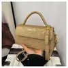 Bolsa Pequena Feminina Transfronteiriça 2026 Nova Moda Primavera/Verão Bolsa de Ombro Transversal Bolsa de Mão Elegante para Senhoras Bolsa Quadrada Pequena