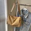 Bolsa Casual de Grande Capacidade 2025 Nova Bolsa Transversal Leve e Moderna Bolsa de Ombro Simples e Moderna Mochila de Casal