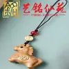 Chaveiro do Cavalo do Zodíaco em Sandalo Amarelo, Yiming Xianyuan Criativo Esculpido em Madeira Maciça Cavalo Pingente para Corrente de Celular Presente