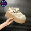 Sandalias Retro de Moda con Suela Gruesa para Aumentar Altura para Mujeres Bajitas Verano 2026 Tejidas Transpirables Versátiles para Viajes Diarios Sandalias con Hebilla