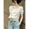 Blusa Branca Feminina Estilo Doce Francês com Mangas Bufantes e Decote Quadrado Verão 2026 Nova com Babados Emagrecedora Versátil