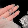 Brincos de Borboleta Elegantes e Delicados Estilo Coreano Feminino Pedra da Lua Nicho Brincos Assimétricos Brincos com Senso de Design Avançado