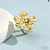 Anillo de flor de perla irregular estilo metal de venta caliente transfronteriza, joyería al por mayor de anillo abierto ajustable de alta gama
