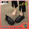 Zapatos de cuero para mujer 2026 modelo nuevo, de suela gruesa, retro, mocasines de moda, estilo británico, negros, zapatos de suela única antideslizantes
