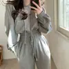 Sudadera corta con capucha de manga larga versátil de nicho chic coreano + pantalones joggers largos deportivos con cordón de cintura alta