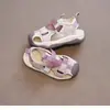 Sandalias de Verano para Niñas 2025 Nuevo Modelo Zapatos de Playa Deportivos Suaves para Niños Punta Cerrada Versátiles Zapatos para Niños Mayores