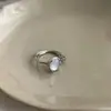 Anillo de Diseño Niche, Lujo Ligero, Gama Alta, Anillo Elegante y Versátil para el Dedo Índice, Nueva Joyería para Manos Estilo 2026 para Mujeres