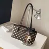 Bolsa de ombro transversal retrô estilo coreano da moda para mulheres, novo modelo 2026, bolsa de ombro de nicho de luxo leve para mulheres