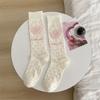 Calcetines finos de primavera y otoño para mujer, estilo Chanel, con lazo y puños, estilo universitario, color crema, con corazón de amor, de tubo medio.