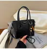 Bolso Cubo de Alta Gama Transfronterizo Otoño 2026 Nuevo de Moda Versátil Bolso de Hombro Cruzado Bolso de Mano Popular de Moda para Mujeres