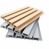 Panel de Pared Wpc Gran Muralla Madera-Plástico Valla Celosía Tablero de Protección de Pared Pe Segunda Generación Coextruido Exterior Luz de Pared Estilo Lujoso