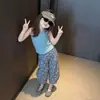 Ropa para Niños Conjunto para Niñas 2026 Verano Nuevo Moda Coreana Ropa para Niños Pequeños Chaleco Pantalones Azules Estampados Conjunto de Dos Piezas