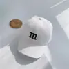 Gorra de Moda Estilo Coreano para Niños y Niñas de Primavera y Verano, Gorra de Béisbol Bordada con Letra M para Bebé, Visera Solar de Dibujos Animados para Hombres y Mujeres