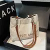 Bolsa Tote para Mujer, Nueva Bolsa de Hombro de Gran Capacidad para Viajes Diarios, Bolso de Mano Versátil Personalizado de Nicho, Bolso de Hombro de Moda