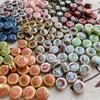 Cerâmica de alta temperatura com esmalte floral redondo para bolo, contas DIY, brincos feitos à mão, joias, pulseira de contas, material para colar, acessórios