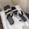 Sandalias de Tacón Alto con Tira de Pedrería Chuyuji para Mujer, Espalda Descubierta, Tacón Fino, Punta Abierta, Zapatillas de Gama Alta, Nuevo Modelo Verano 2026