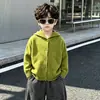 Conjunto Masculino Primavera e Outono 2026 Novo Cardigã Lindo e Estiloso para Bebê Conjunto de Outono Duas Peças Infantil Tendência