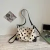 Bolsa Grande de Capacidad para Mujer 2026 Nueva Moda de Verano Tendencia Bolso de Hombro Versátil para la Escuela y el Viaje Diario Bolso Cruzado