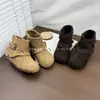 Vestido de estilo retro para niña. Botas Martens Colección Otoño/Invierno 2026 Botas de Mezclilla Cómodas de Suela Suave para Niños Mayores Botines Cortos con Hebilla de Cuero