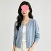 Cardigã de malha liso estilo coreano com botões dourados pequenos e gola redonda para mulheres, novo design de início de outono, top de nicho na cor vermelha da moda