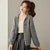 Cardigã feminino de tricô trançado solto estilo novo 2026 com gola lapela, peça de outer wear versátil e que afina, top espessado