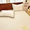 Conjunto de Três Peças de Tapete Refrescante Jacquard de Gatinho Fofo, Qualidade A de Grau Bebê, Lavável à Máquina, Tapete Macio de Verão, Dobrável