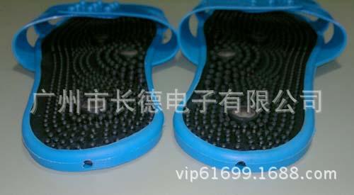 20110317322