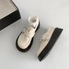 Zapatos de Cuero Pequeños de Punta Redonda Retro Versátiles Estilo Británico de Suela Gruesa para Mujer Verano 2025 Nuevos Zapatos Mary Jane Franceses Blancos