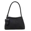 Bolso Sencillo de Estilo Coreano de Nicho Bolso Baguette de Mano para Mujer Invierno 2025 Nuevo Bolso de Hombro Único de Estilo Occidental