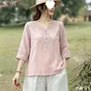 Camisa de algodón y lino bordada estilo vintage con cuello en V para mujer, top informal holgado de pullover, blusa adelgazante