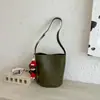 Bolso Cruzado de Gran Capacidad para Mujer 2026 Nuevo Verano Moda Bolso Cruzado Tejido Bolso Cubo de Hombro Único Súper Caliente