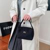 Bolso de Mano Coreano de Pana 2025 para Mujer Nuevo de Gran Capacidad Estilo Coreano Ligero Femenino de Aspecto Sofisticado Portátil Bolsa de Cosméticos