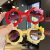 Gafas de Sol para Niñas con Lazo de Pétalos Dulces, Gafas de Sol para Viajes al Aire Libre con Protección UV, Gafas de Sol para Niños Listas para Usar