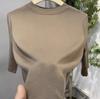 Camiseta de Cuello Redondo para Mujer, Top Versátil de Principios de Otoño, Ajuste Delgado de Alta Gama, Manga Media, Manga Tres Cuartos, Casual, Cómodo y con Efecto Adelgazante