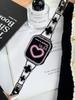 Correa de oro negro con fragancia para Apple Watch. Correa de metal con trébol de cuatro hojas y diamantes.