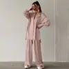 2026 Novo Estilo Europeu e Americano Primavera e Verão Cetim Texturizado Fino Solto Manga Longa Calça Longa Pijama Conjunto de Duas Peças Roupa de Casa Feminina