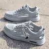 Zapatos de Hombre Zapatos Blancos Zapatos de Verano con Agujeros Calados Transpirables Versátiles Zapatos de Tabla para Hombre Cruce de Agua Zapatos para Vadear Arroyo Sandalias de Estudiante para Hombre