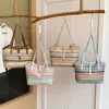 2026 Verano Nueva Moda Simple Gran Capacidad Rayas de Colores Tejida Estilo Vacaciones Bolso de Mano de un Solo Hombro