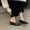 2026 Novas Sandálias de Salto Alto com Inclinação Primavera Uma Tira Versátil Moda Feminina Meia-Sapatilhas Preguiçosas para o Trabalho Bico Fino Sexy Sapatos Femininos