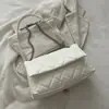 Bolso de hombro cruzado estilo coreano INS con cadena a cuadros, solapa de cuero suave, gran capacidad, para llevar debajo del brazo, moderno, para ir al trabajo, de un solo hombro, cruzado